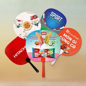 Quạt giấy cán nhựa